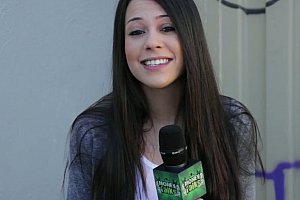 少妇人妻偷人tudevibeo